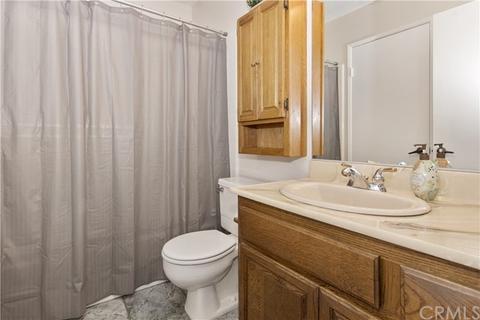 1658 Camelot Dr, Redlands, CA 92374 photo 25
