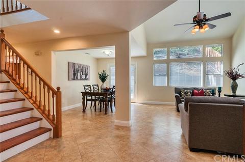 2854 Juniper Dr, Corona, CA 92882 photo 2