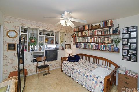 2066 E Foothill Dr, San Bernardino, CA 92404 photo 15