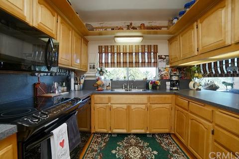 2066 E Foothill Dr, San Bernardino, CA 92404 photo 10