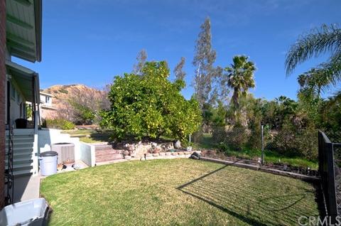 2066 E Foothill Dr, San Bernardino, CA 92404 photo 23
