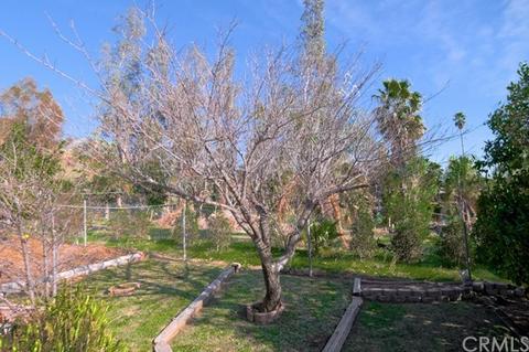2066 E Foothill Dr, San Bernardino, CA 92404 photo 24