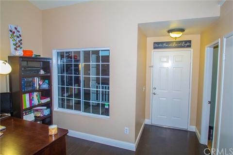 744 Viewpoint Ln, Corona, CA 92881 photo 4