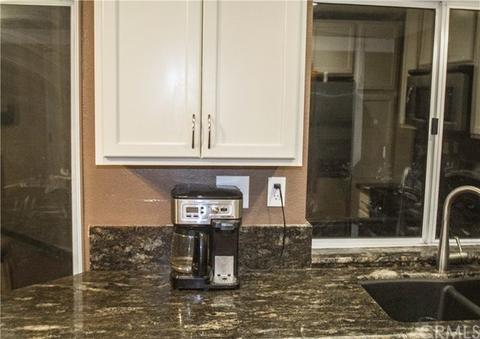744 Viewpoint Ln, Corona, CA 92881 photo 18