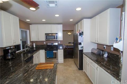 744 Viewpoint Ln, Corona, CA 92881 photo 11