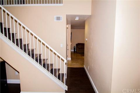 744 Viewpoint Ln, Corona, CA 92881 photo 9