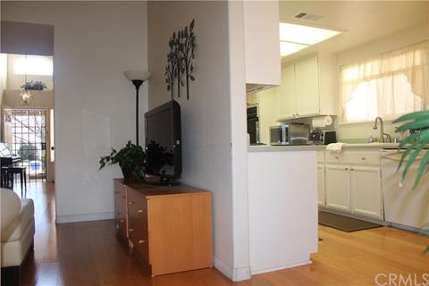 13478 Chrystal Ct, Fontana, CA 92336 photo 9