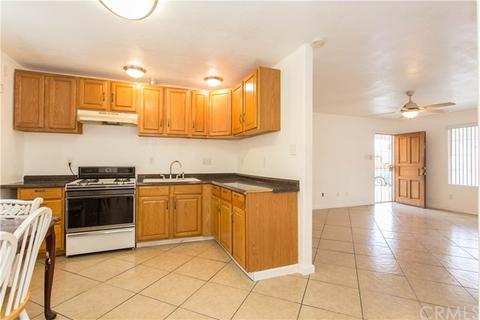 6632 Piccadilly St, Riverside, CA 92506 photo 2