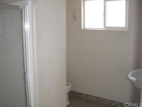 9349 Bruce Ave, Riverside, CA 92503 photo 10