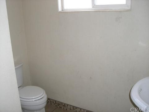 9349 Bruce Ave, Riverside, CA 92503 photo 11