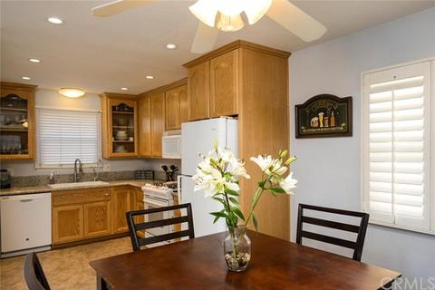 538 N Handy St, Orange, CA 92867 photo 4