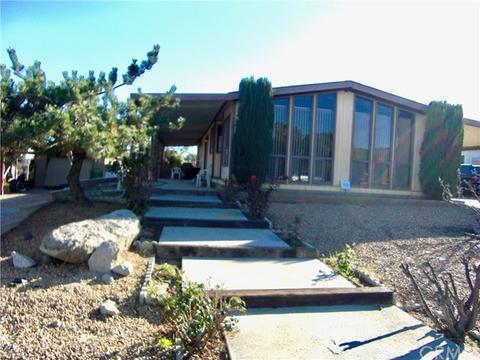 469 Crown Ridge Rd, Perris, CA 92570 photo 2