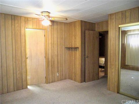 469 Crown Ridge Rd, Perris, CA 92570 photo 11
