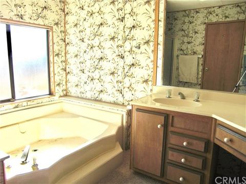 469 Crown Ridge Rd, Perris, CA 92570 photo 13