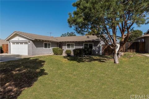 323 E Rancho Rd, Corona, CA 92879 photo 3