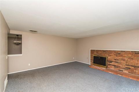 323 E Rancho Rd, Corona, CA 92879 photo 8