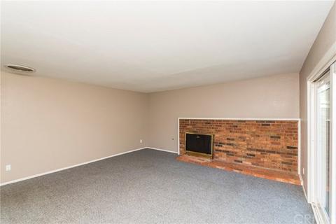 323 E Rancho Rd, Corona, CA 92879 photo 5