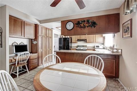 1334 Voltaire Dr, Riverside, CA 92506 photo 9