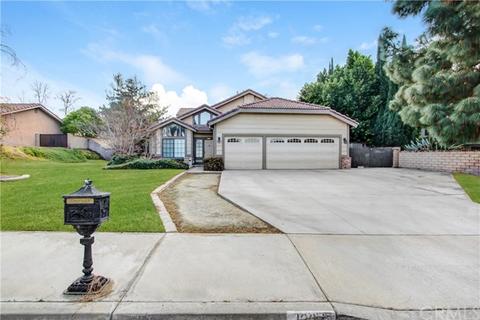 1334 Voltaire Dr, Riverside, CA 92506 photo 3