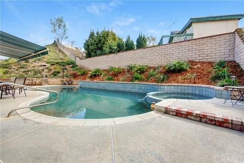 1334 Voltaire Dr, Riverside, CA 92506 photo 4