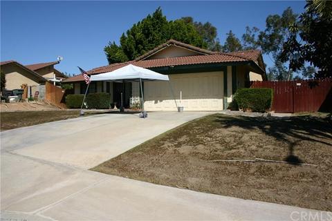 4821 Boardwalk Dr, Riverside, CA 92503 photo 3