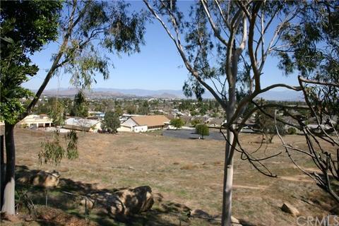 4821 Boardwalk Dr, Riverside, CA 92503 photo 14