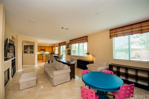 11327 Parkfield Ct, Riverside, CA 92505 photo 9