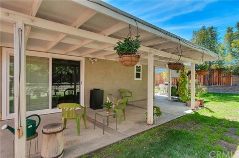 400 Colfax Cir, Corona, CA 92879 photo 21