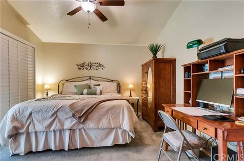 400 Colfax Cir, Corona, CA 92879 photo 12
