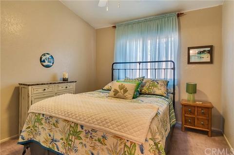 400 Colfax Cir, Corona, CA 92879 photo 16