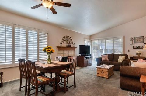 400 Colfax Cir, Corona, CA 92879 photo 5
