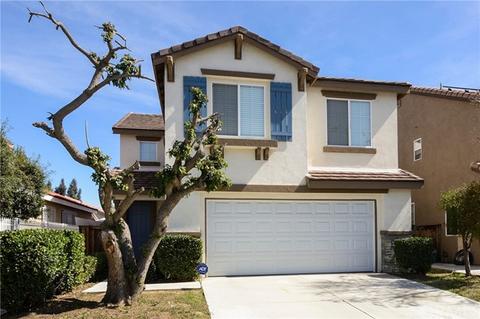 1077 Dolphin Dr, Perris, CA 92571 photo 1