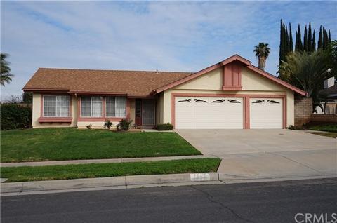 1843 Eureka St, Corona, CA 92882 photo 1