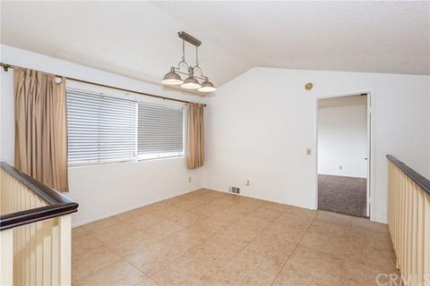 3083 Weatherby Dr, Riverside, CA 92503 photo 13