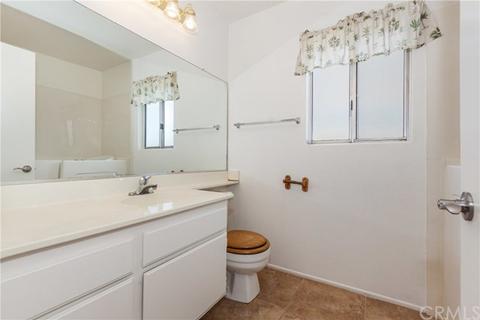 3083 Weatherby Dr, Riverside, CA 92503 photo 16