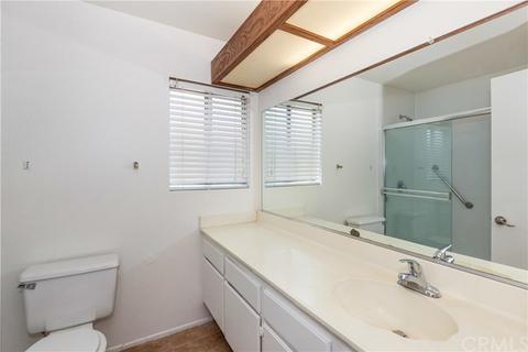 3083 Weatherby Dr, Riverside, CA 92503 photo 18