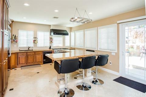 27057 Dawnview Ct, Corona, CA 92883 photo 19
