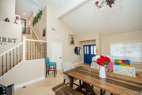 27057 Dawnview Ct, Corona, CA 92883 photo 9