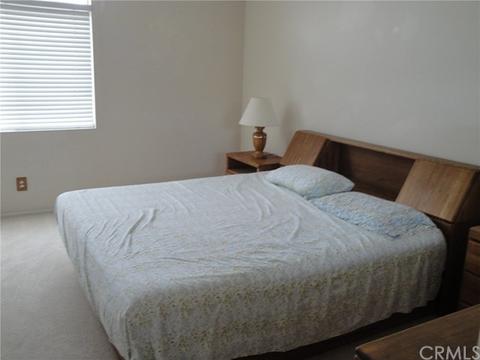 1130 E Commonwealth Ave, San Jacinto, CA 92583 photo 11