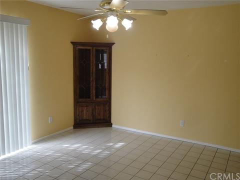 1130 E Commonwealth Ave, San Jacinto, CA 92583 photo 7