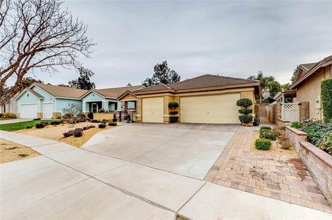 1974 Crystal Downs Dr, Corona, CA 92883 photo 2