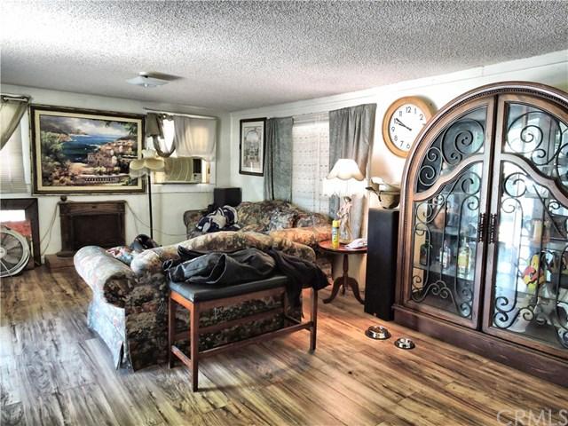  149 N Vicentia Ave, Corona, CA 92882 photo 2