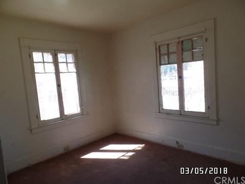 4857 Howard Ave, Riverside, CA 92507 photo 18