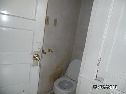 4857 Howard Ave, Riverside, CA 92507 photo 13