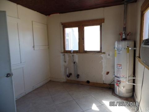 4857 Howard Ave, Riverside, CA 92507 photo 10
