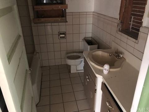 301 Bazoobuth St, Needles, CA 92363 photo 10