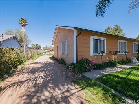 20682 Wells St, Perris, CA 92570 photo 9
