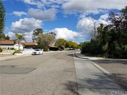 8076 Bolton Ave, Riverside, CA 92503 photo 31
