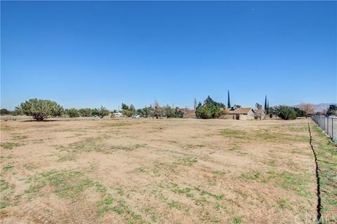 8820 9th Ave, Hesperia, CA 92345 photo 26