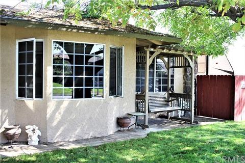 265 Coronado Dr, Corona, CA 92879 photo 3